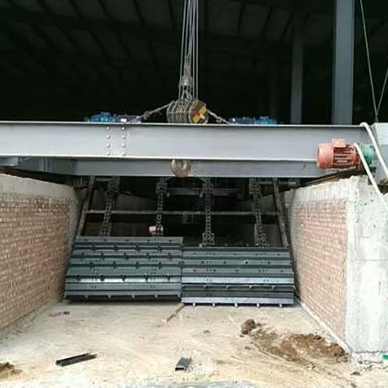 ���b�F(xi��n)��(ch��ng)