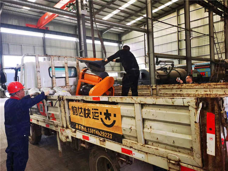 60��Ӳ��̎����������C(j��)���ߏ�(qi��ng)�����ط���C(j��)�l(f��)؛