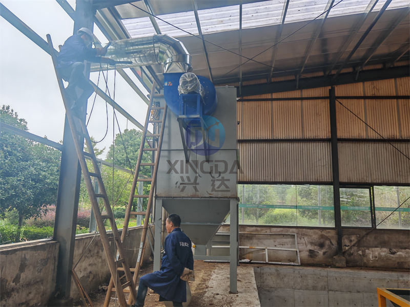 水溶性配方有機(jī)肥生產(chǎn)線安裝現(xiàn)場(chǎng)