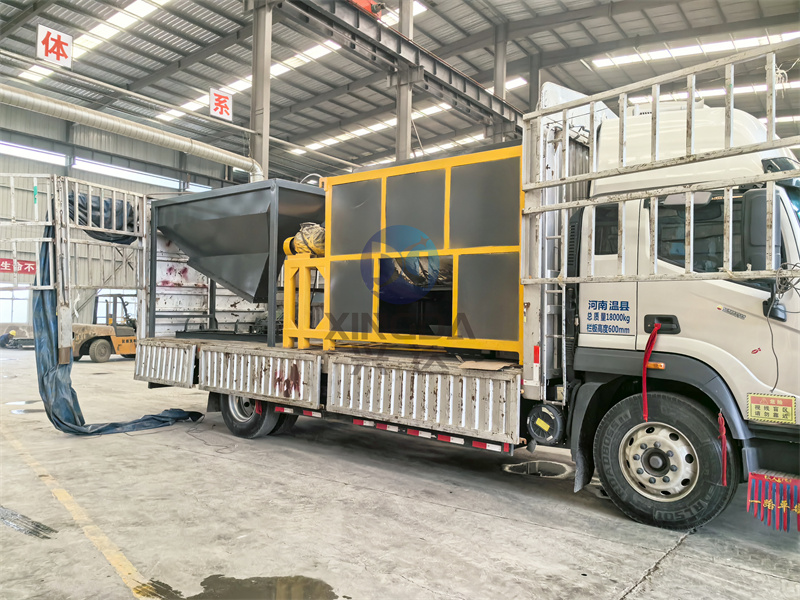 3立方有機(jī)肥臥式發(fā)酵罐發(fā)貨現(xiàn)場