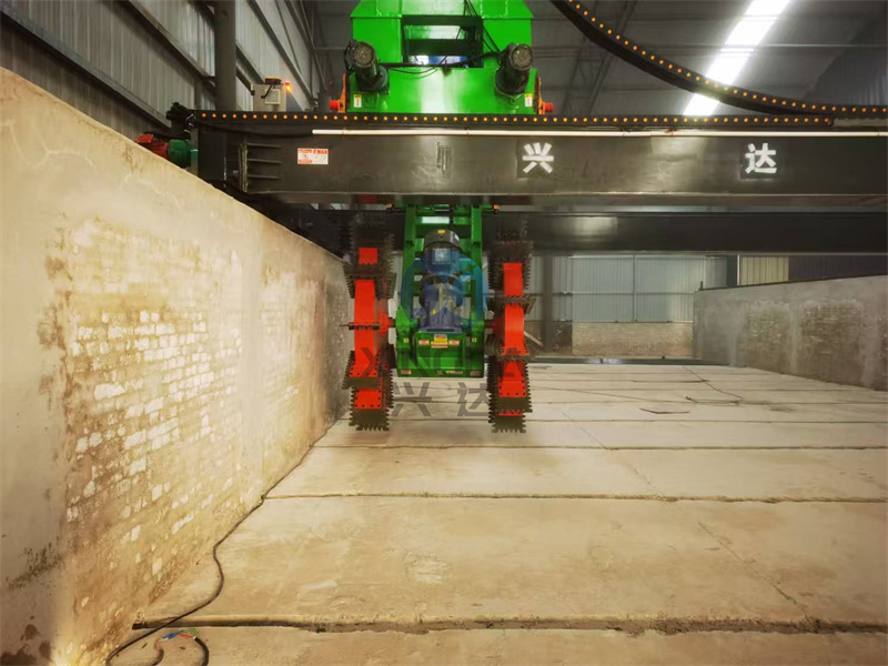 輪盤式翻拋機(jī)安裝現(xiàn)場