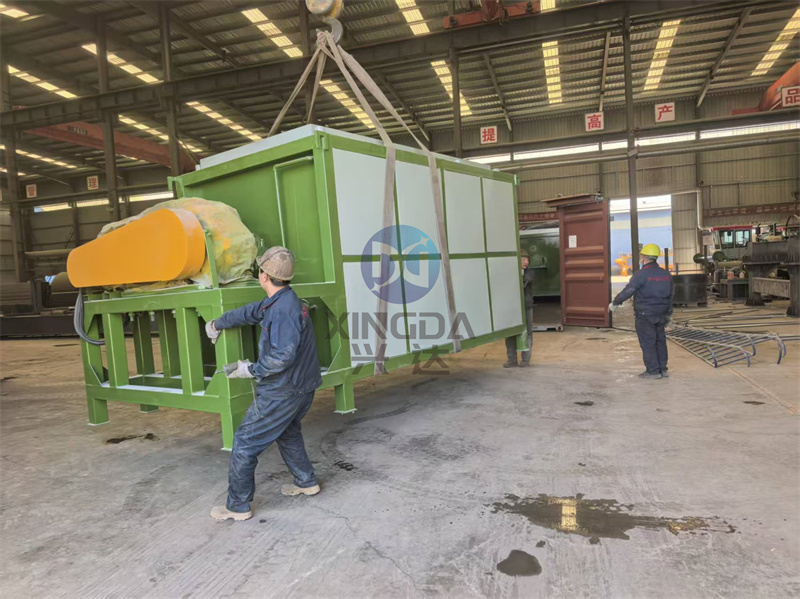 10立方有機(jī)肥臥式發(fā)酵設(shè)備出口現(xiàn)場(chǎng)